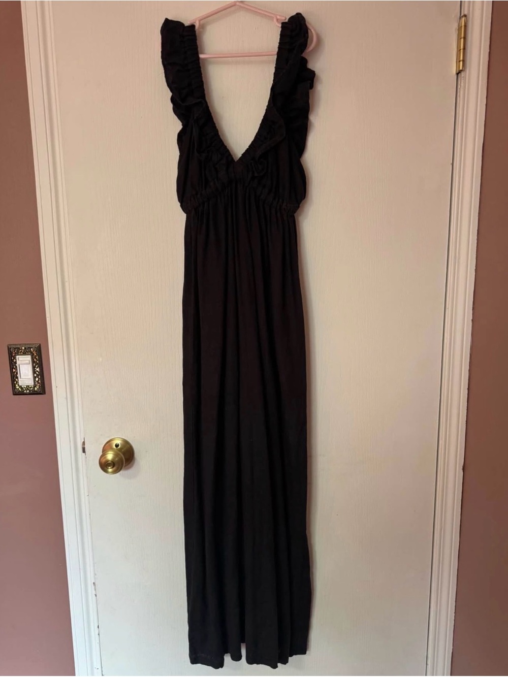 XS Harly Jae Milos Black Ruffled V-Neck Maxi Dress